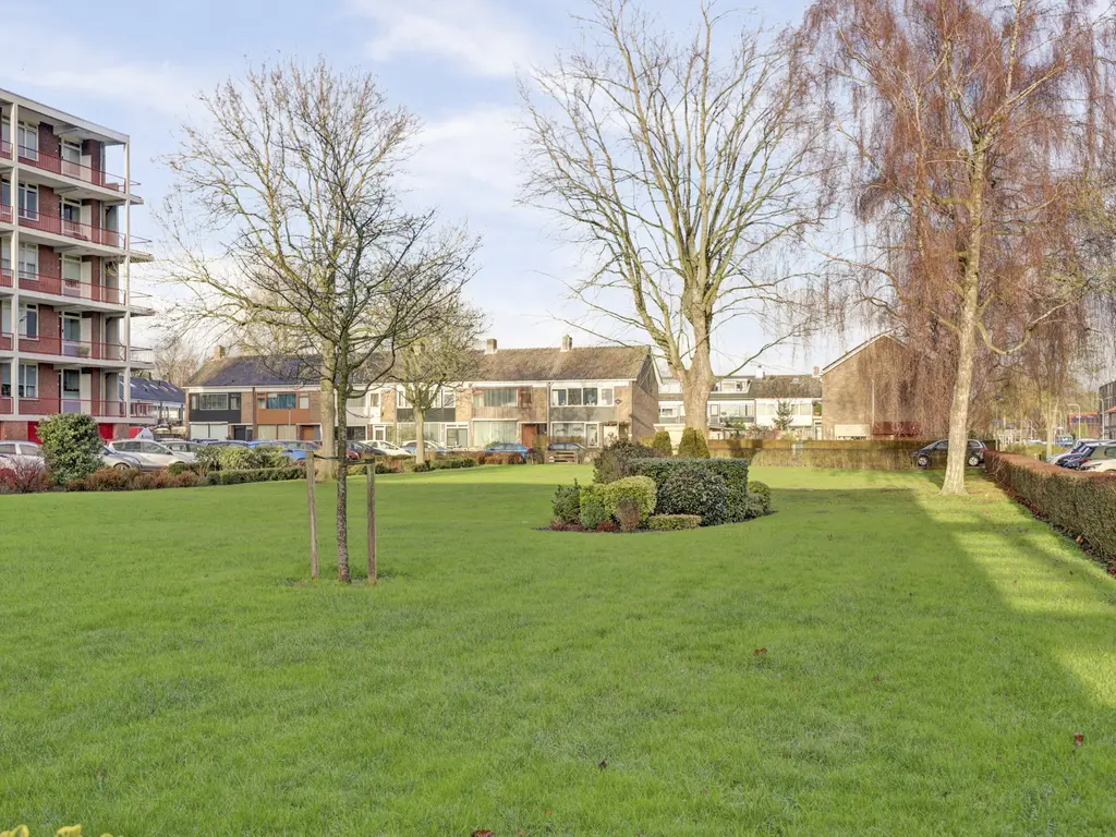 Staringplantsoen 15C, SPIJKENISSE