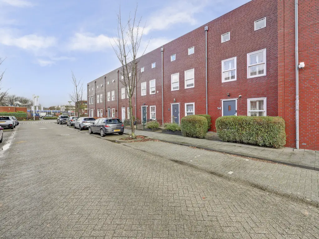 N. Stampioenstraat 14, SPIJKENISSE
