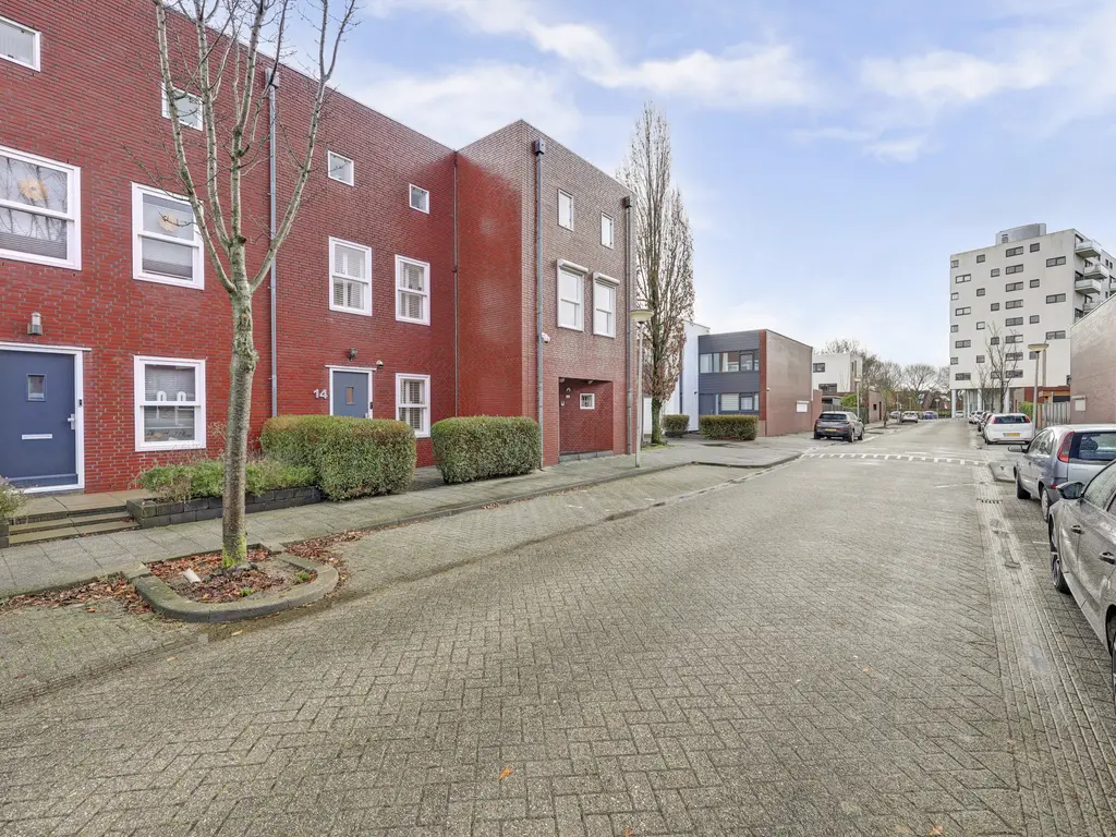 N. Stampioenstraat 14, SPIJKENISSE