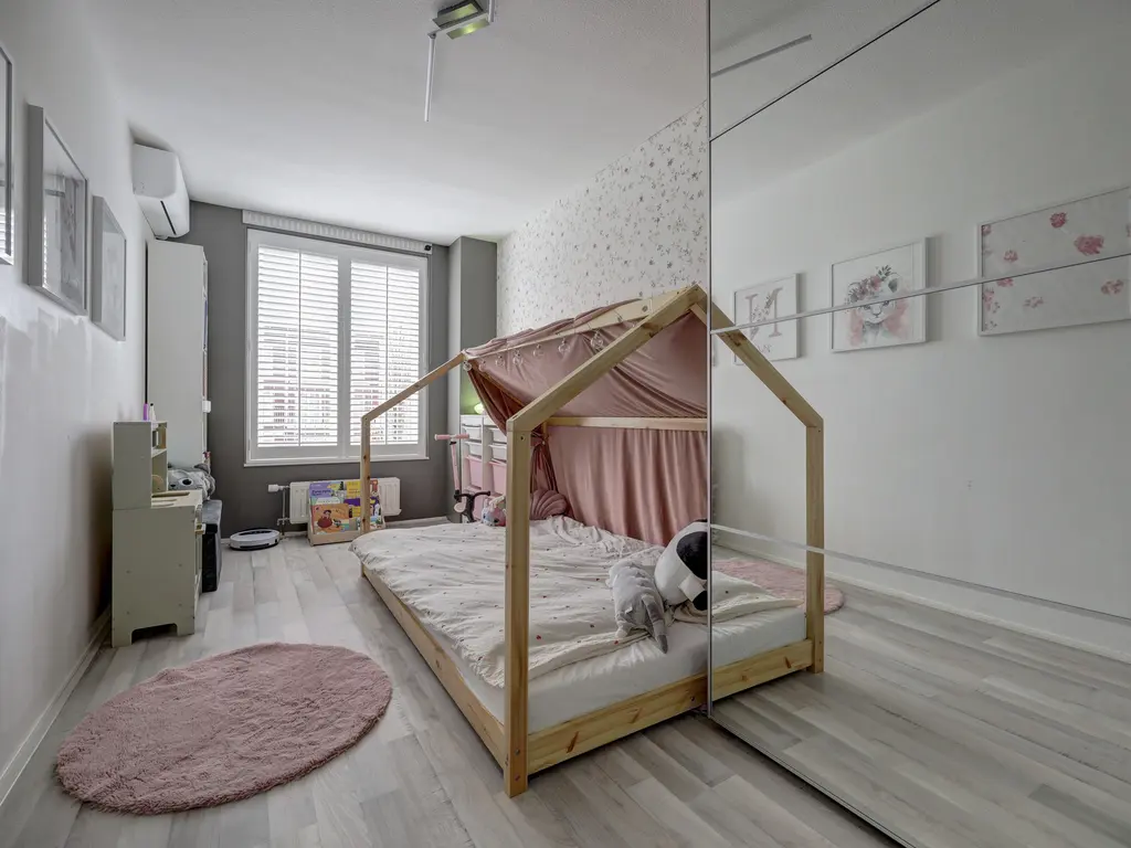 N. Stampioenstraat 14, SPIJKENISSE