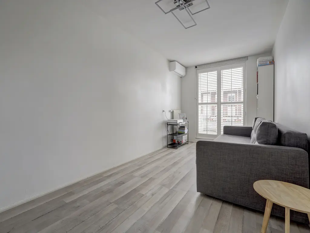 N. Stampioenstraat 14, SPIJKENISSE