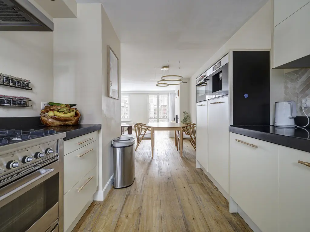 N. Stampioenstraat 14, SPIJKENISSE