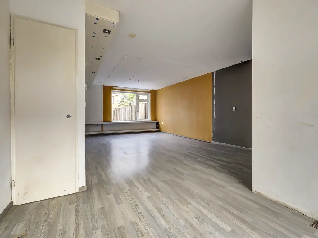 Rigolettostraat 1, SPIJKENISSE