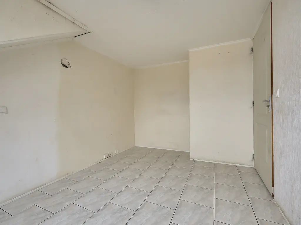 Rigolettostraat 1, SPIJKENISSE