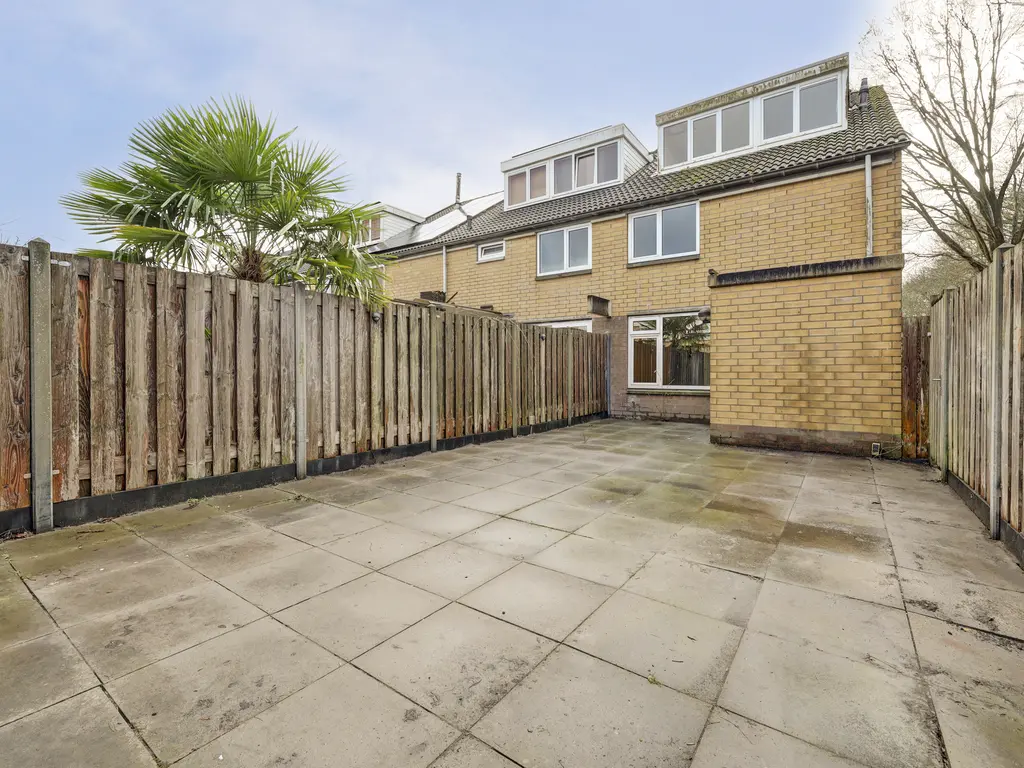 Rigolettostraat 1, SPIJKENISSE