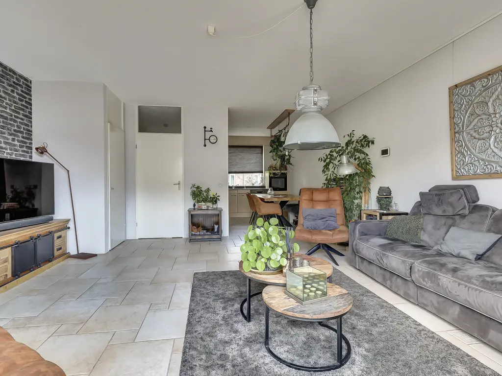 Bachbaan 49, SPIJKENISSE