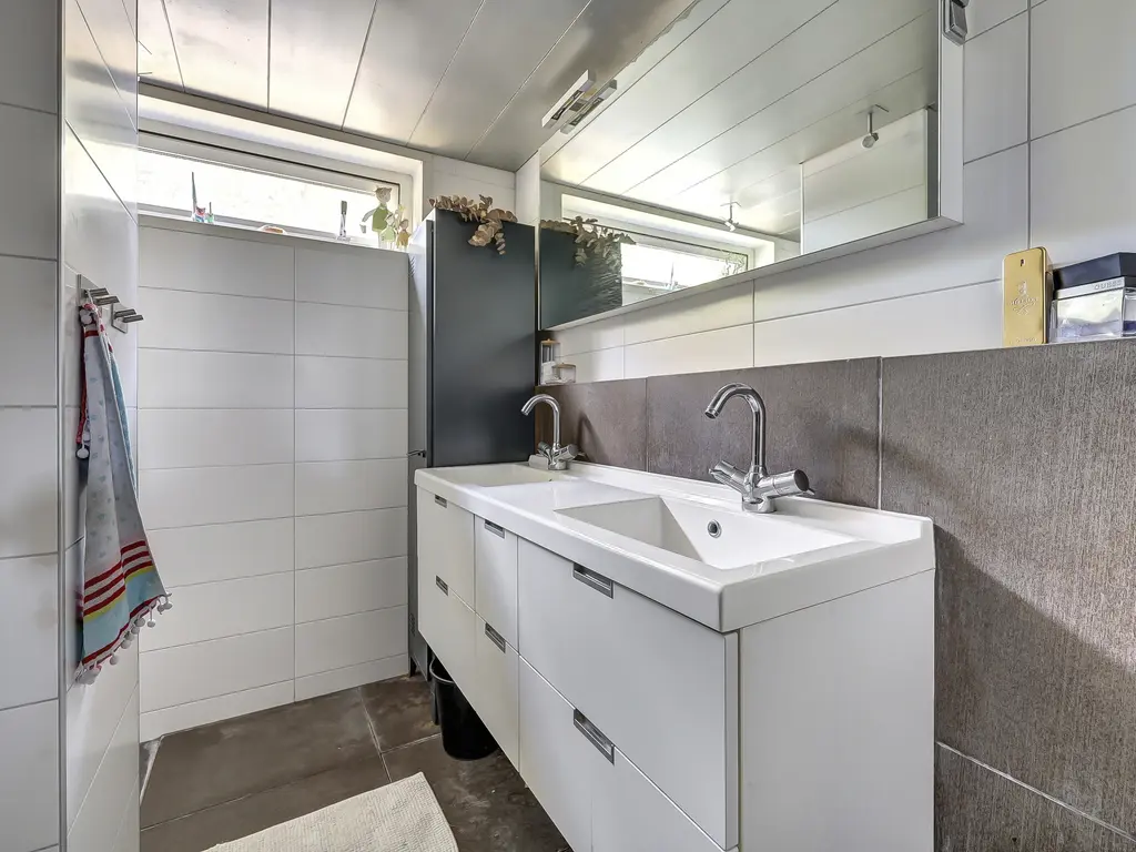 Bachbaan 49, SPIJKENISSE