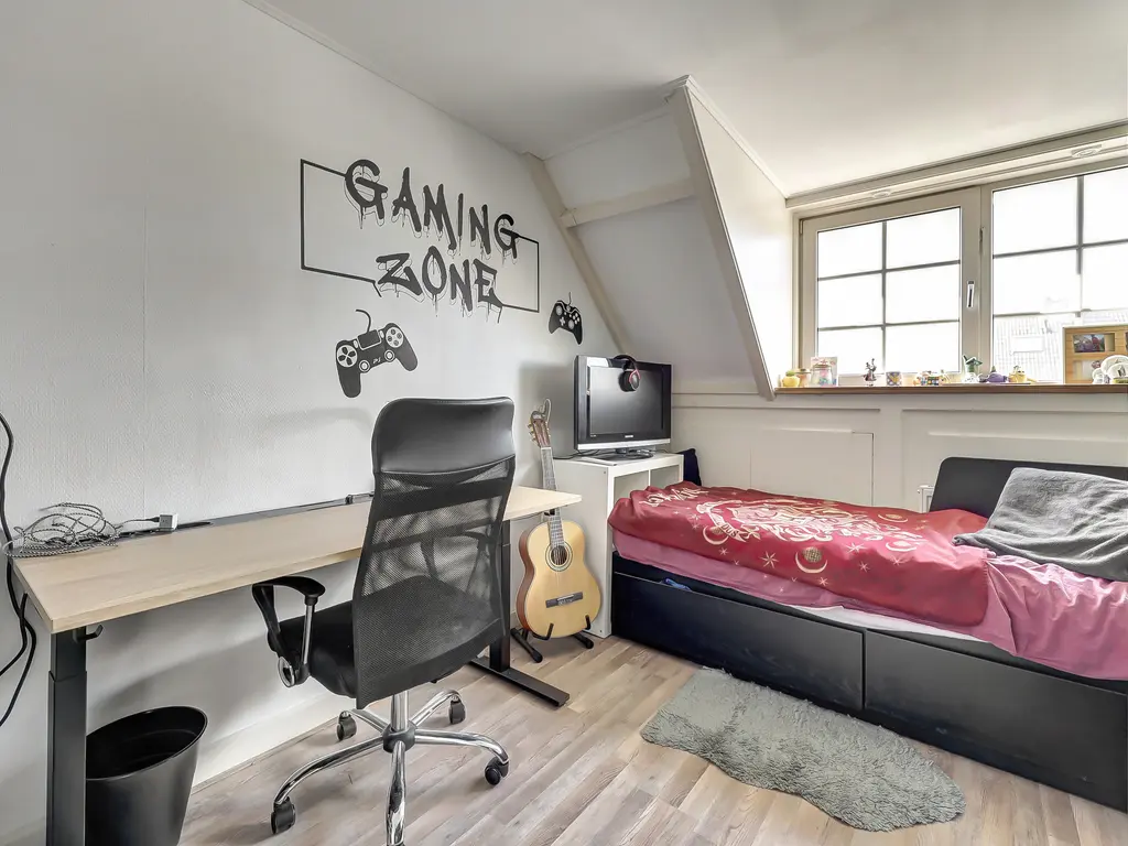 Bachbaan 49, SPIJKENISSE