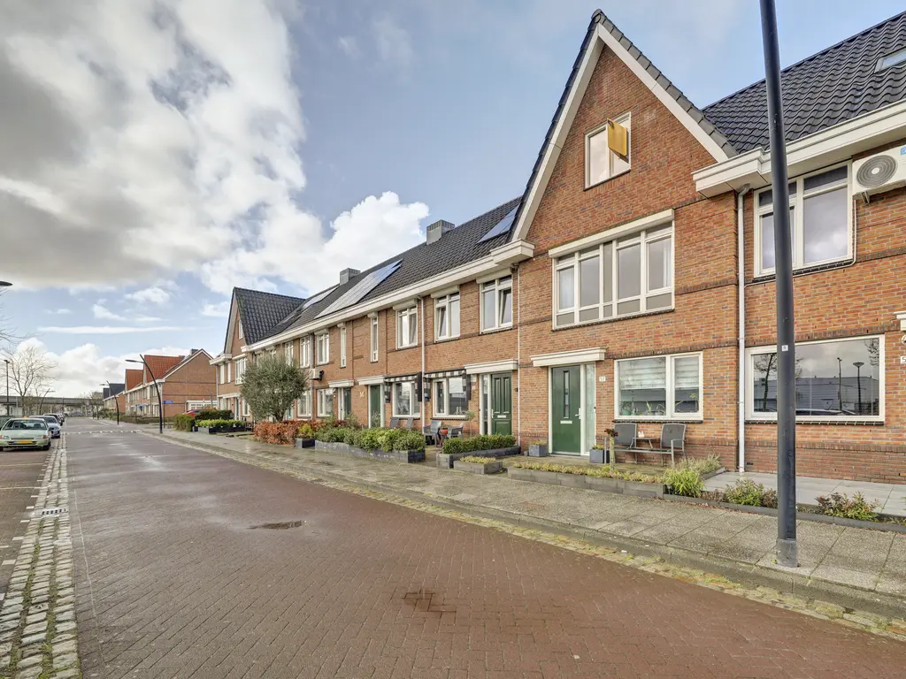 Pieter Speelmansingel 57, SPIJKENISSE