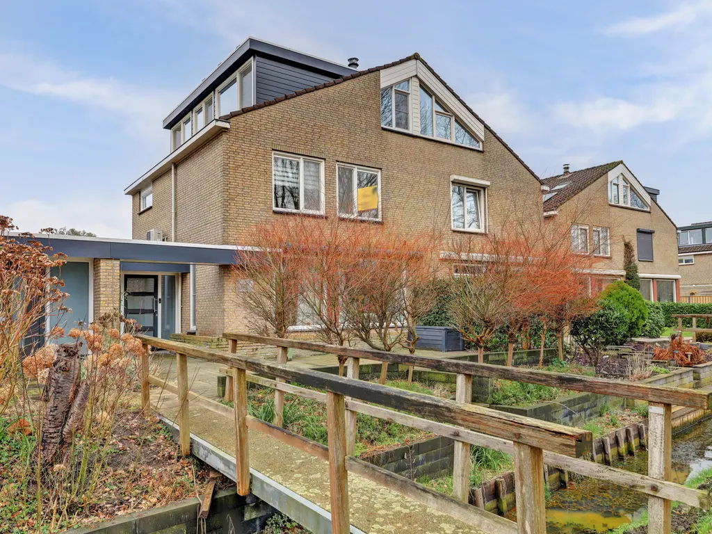 Kikkerveen 349, SPIJKENISSE