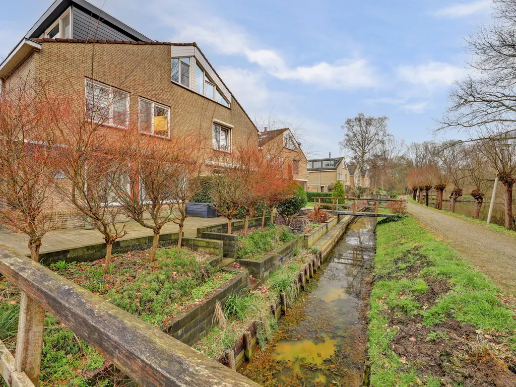 Kikkerveen 349, SPIJKENISSE