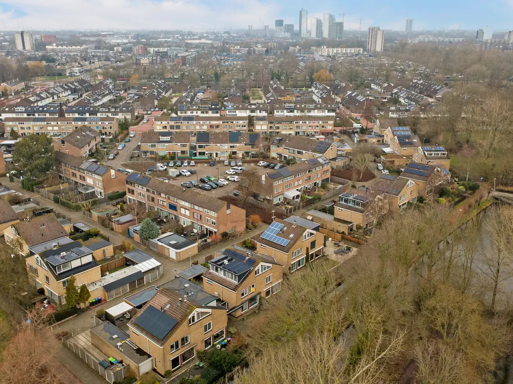 Kikkerveen 349, SPIJKENISSE