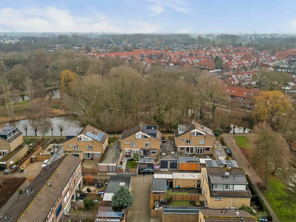 Kikkerveen 349, SPIJKENISSE