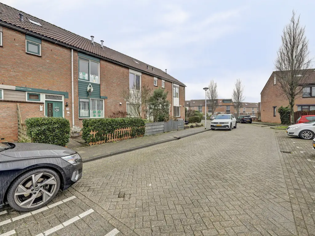 Pampasgras 15, SPIJKENISSE