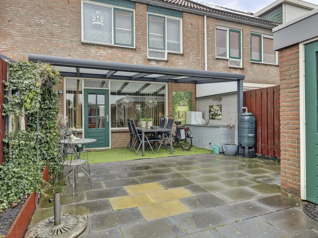 Pampasgras 15, SPIJKENISSE