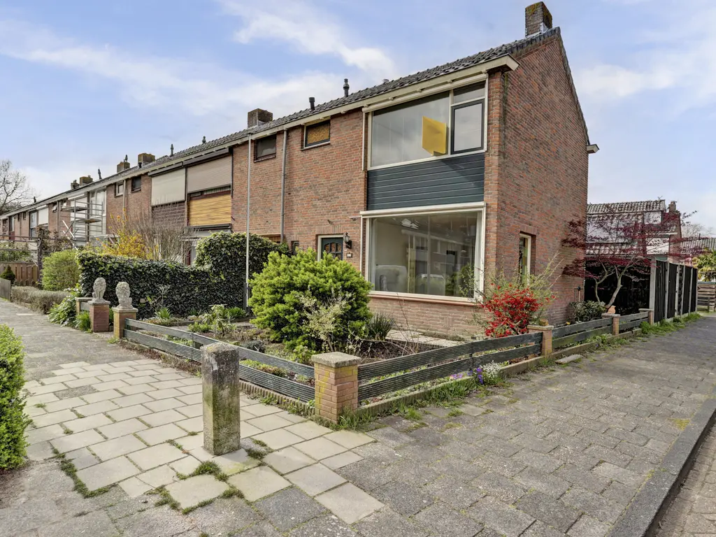 Madeliefstraat 17, SPIJKENISSE