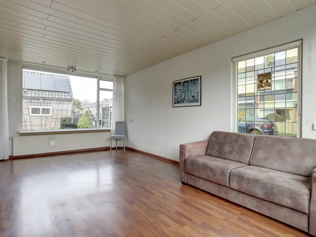 Madeliefstraat 17, SPIJKENISSE