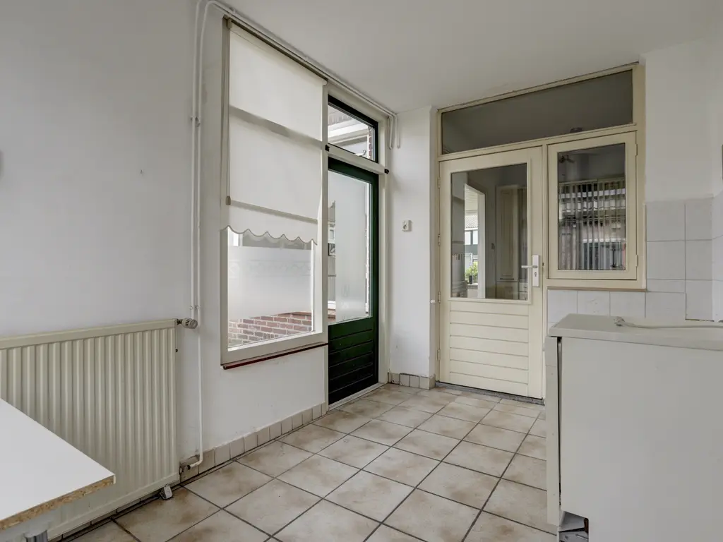 Madeliefstraat 17, SPIJKENISSE