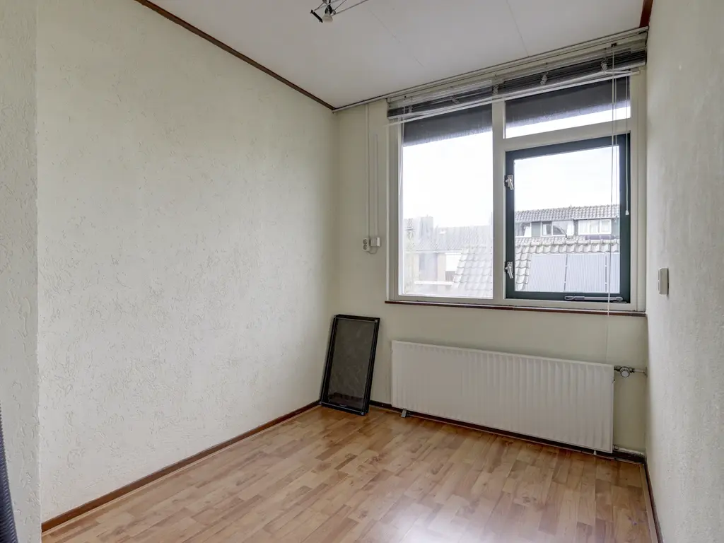 Madeliefstraat 17, SPIJKENISSE