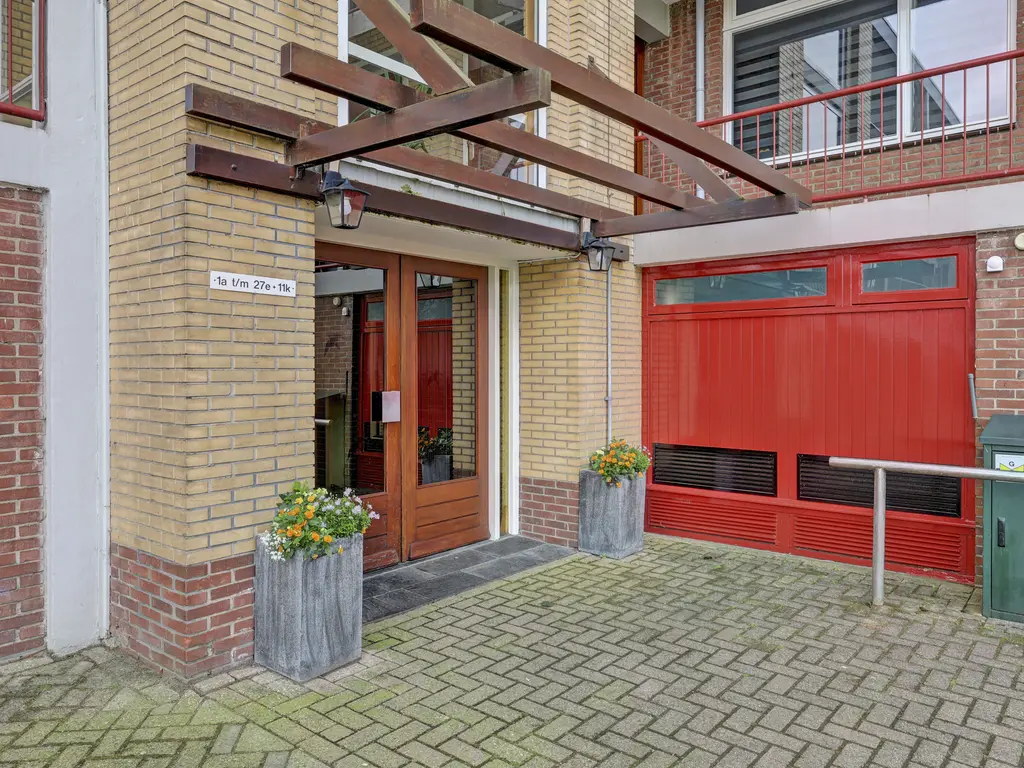 Staringplantsoen 27C, SPIJKENISSE