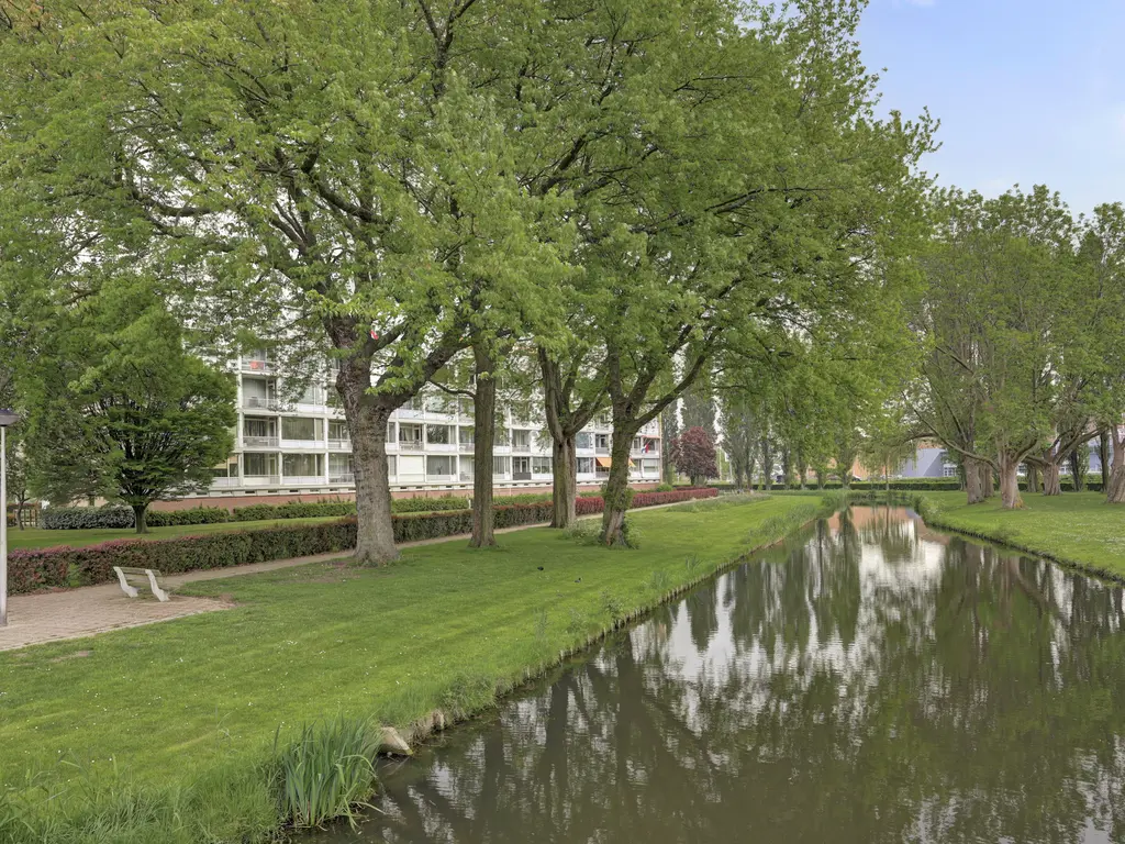 Staringplantsoen 27C, SPIJKENISSE