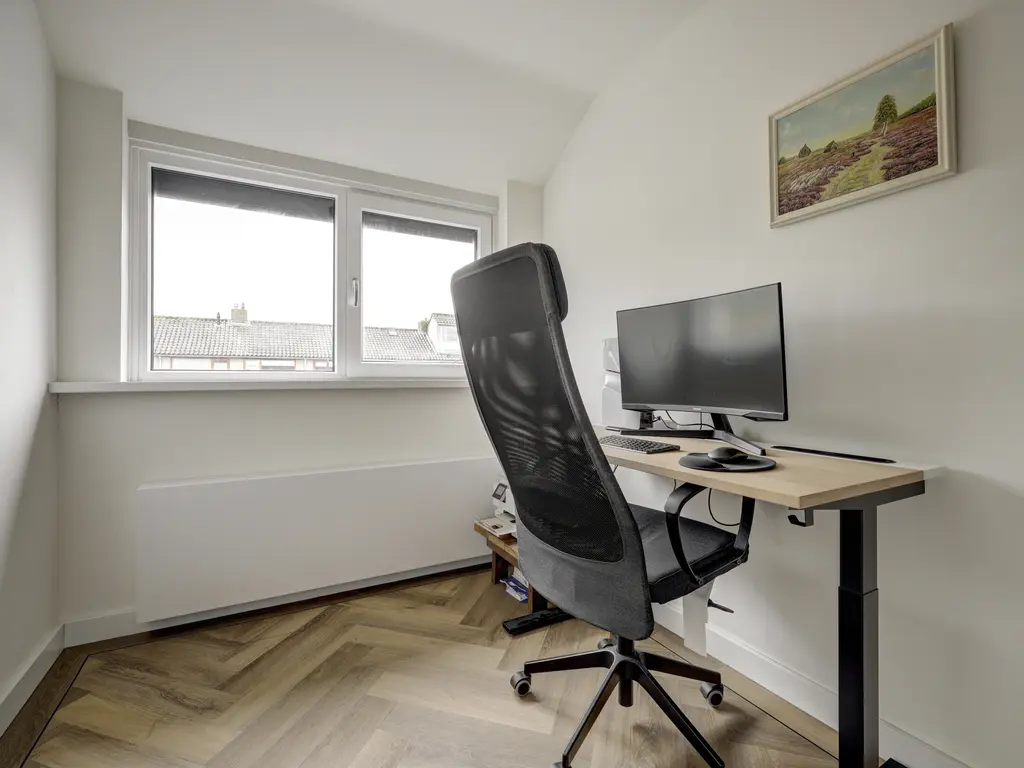 Tulpstraat 18, SPIJKENISSE