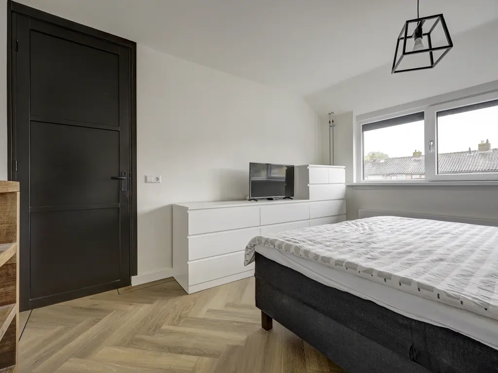Tulpstraat 18, SPIJKENISSE