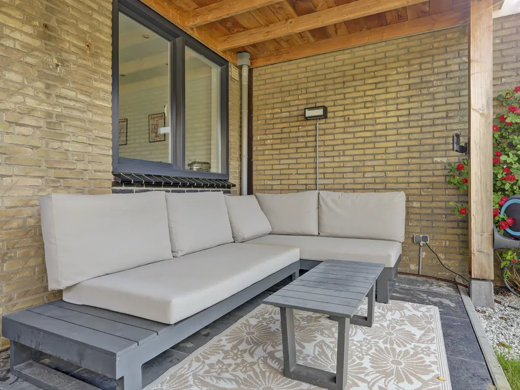 Tulpstraat 18, SPIJKENISSE