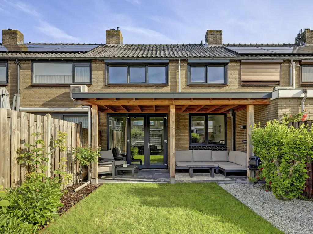 Tulpstraat 18, SPIJKENISSE