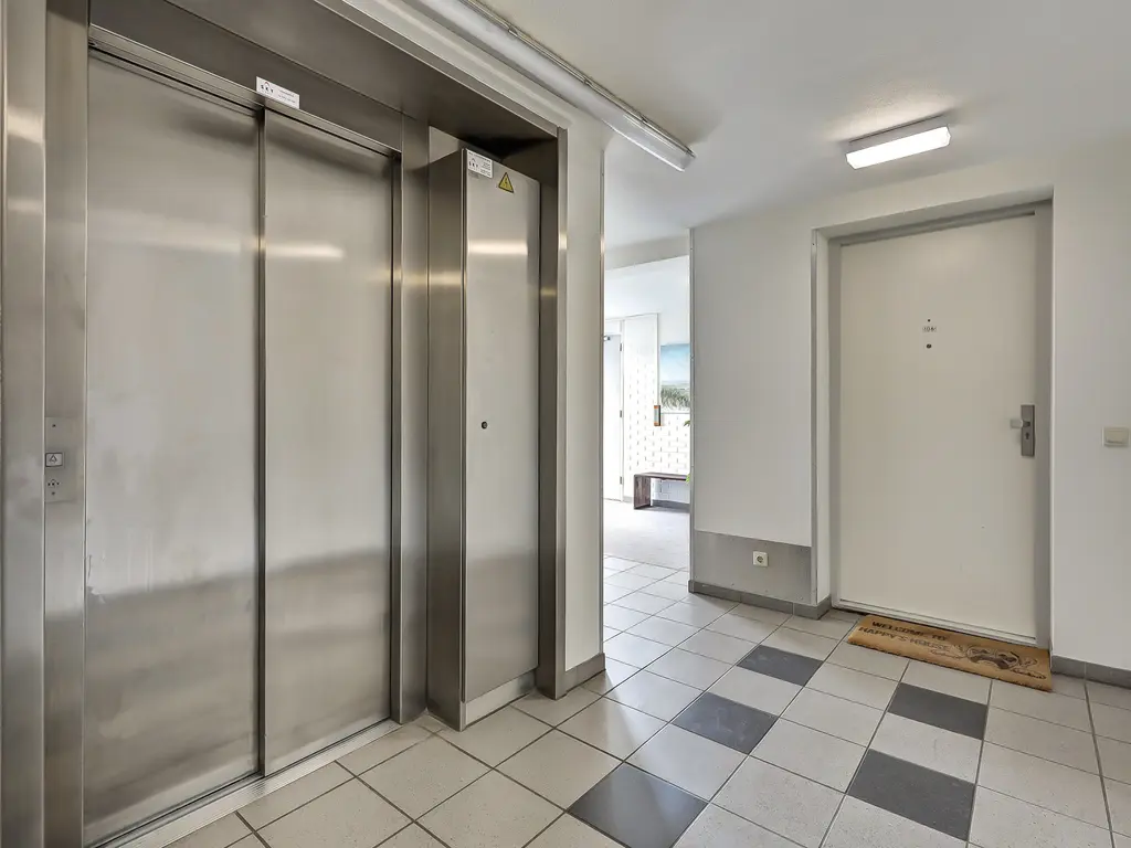 Lokkertsemolenweg 112, HOOGVLIET ROTTERDAM