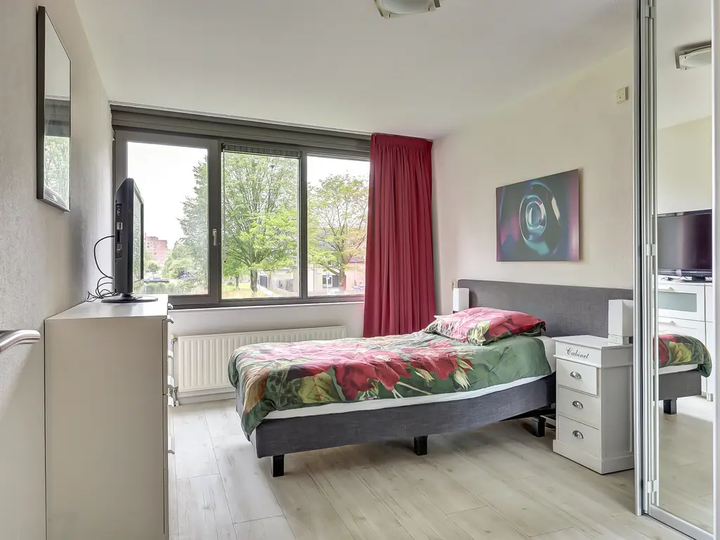 Lokkertsemolenweg 112, HOOGVLIET ROTTERDAM