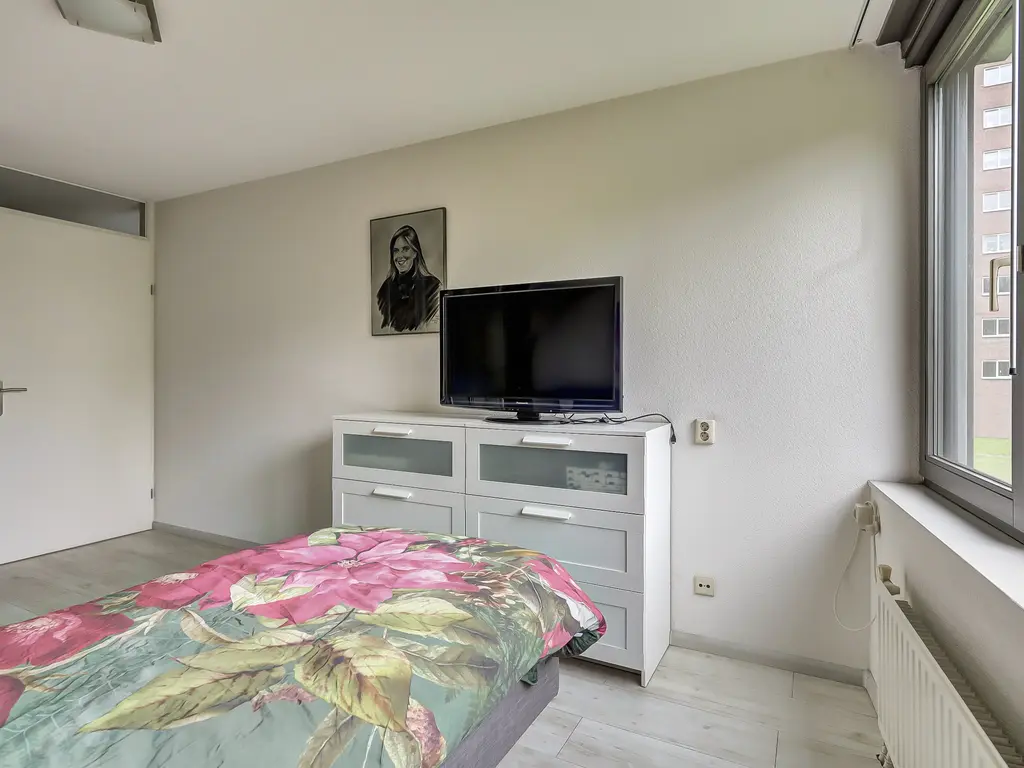 Lokkertsemolenweg 112, HOOGVLIET ROTTERDAM