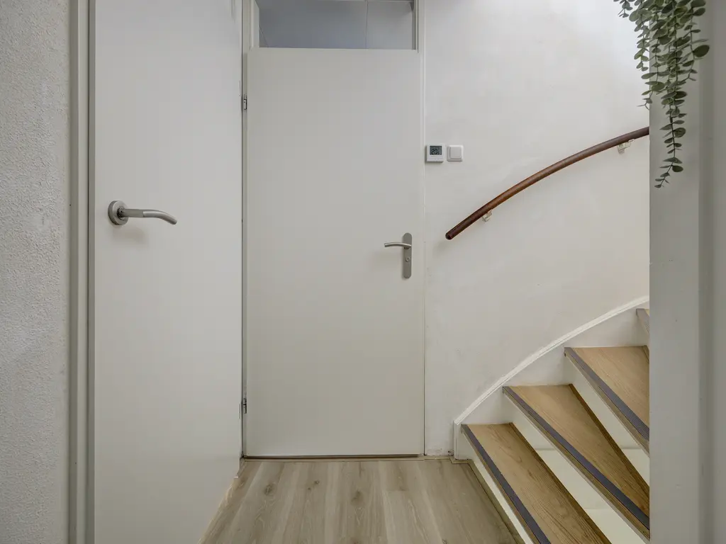 Klompenmaker 3, SPIJKENISSE