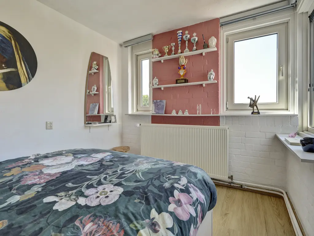 Klompenmaker 3, SPIJKENISSE