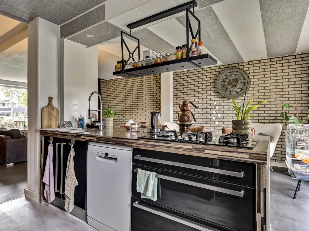 Irisstraat 9, SPIJKENISSE