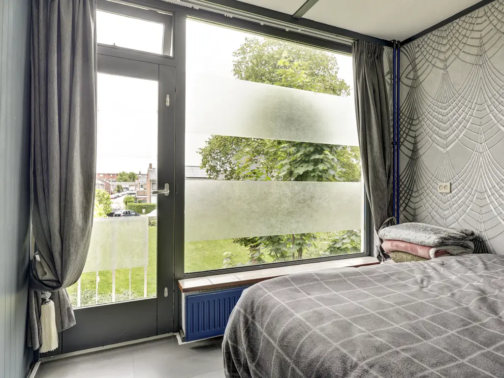 Irisstraat 9, SPIJKENISSE