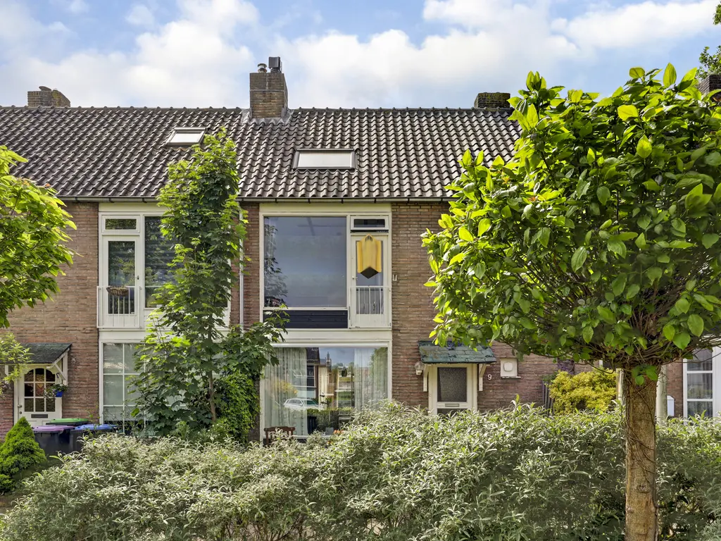 Irisstraat 9, SPIJKENISSE