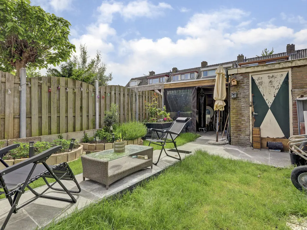 Irisstraat 9, SPIJKENISSE