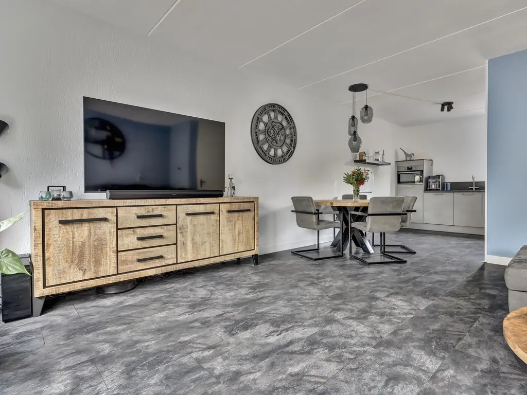 Malrovedonk 6, SPIJKENISSE