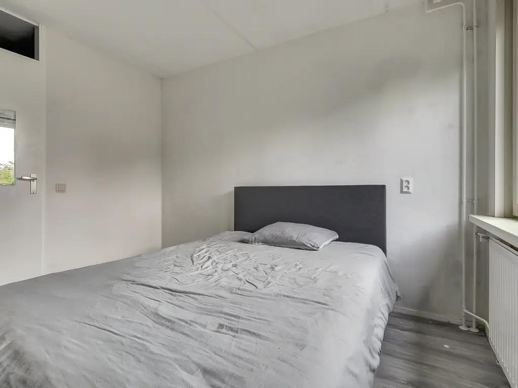 Malrovedonk 6, SPIJKENISSE