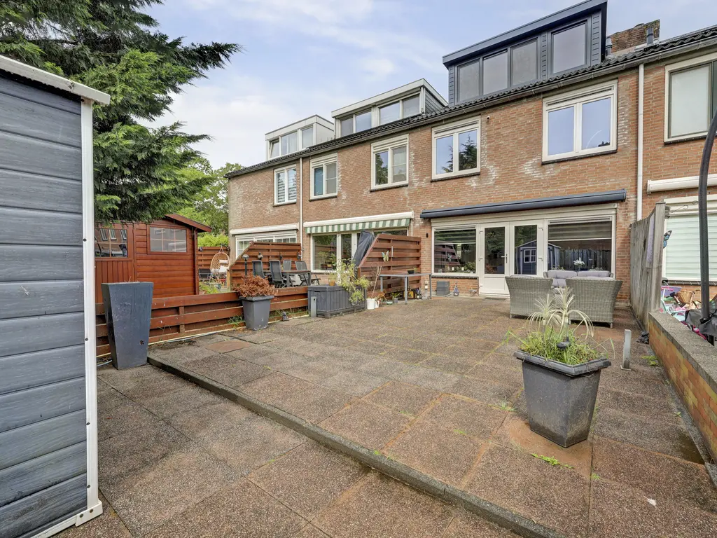 Malrovedonk 6, SPIJKENISSE