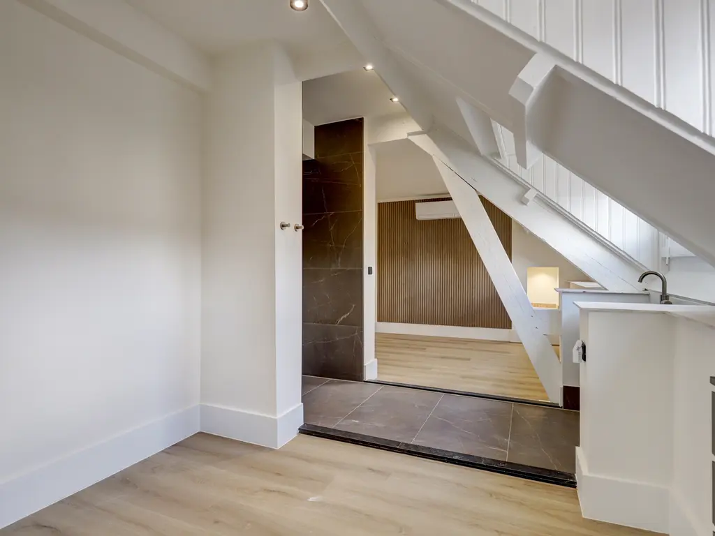 Schepenstraat 85B, ROTTERDAM