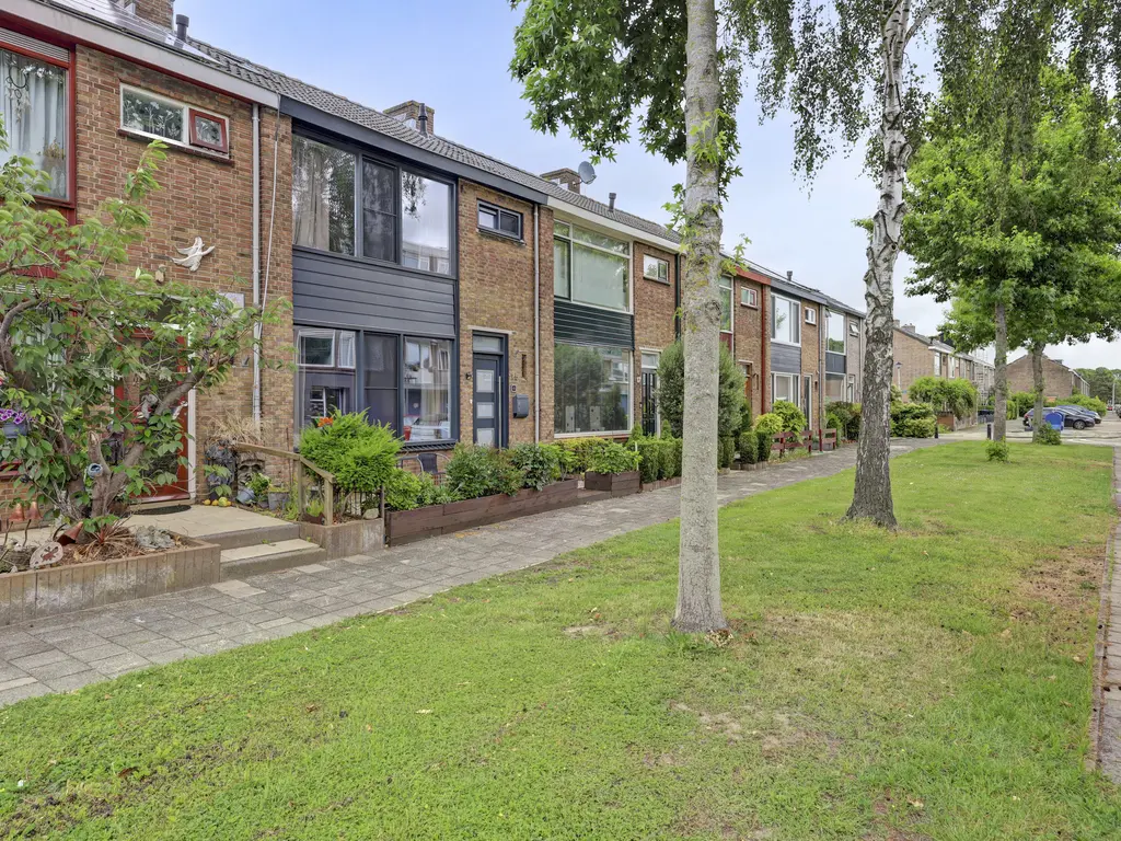 Rembrandtstraat 15, SPIJKENISSE