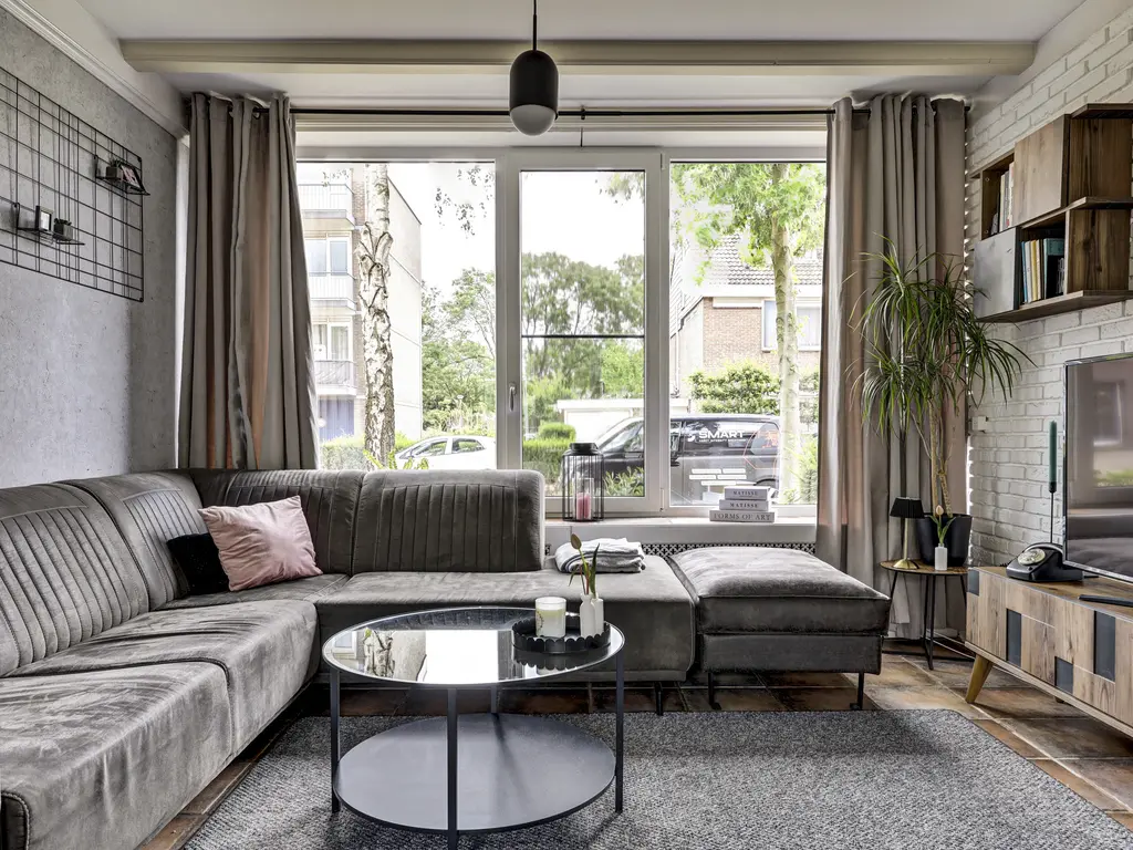Rembrandtstraat 15, SPIJKENISSE