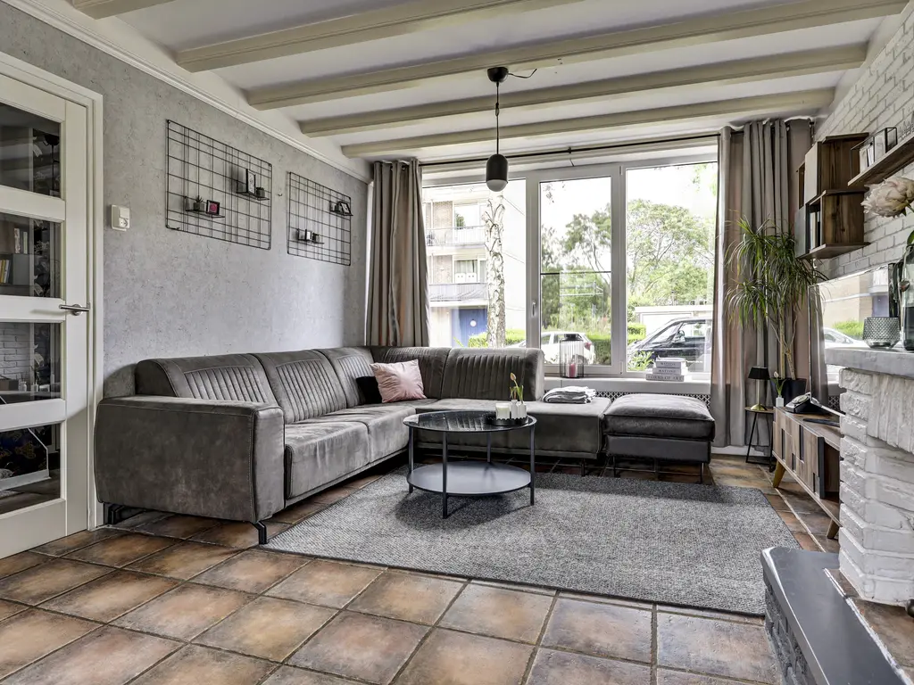 Rembrandtstraat 15, SPIJKENISSE