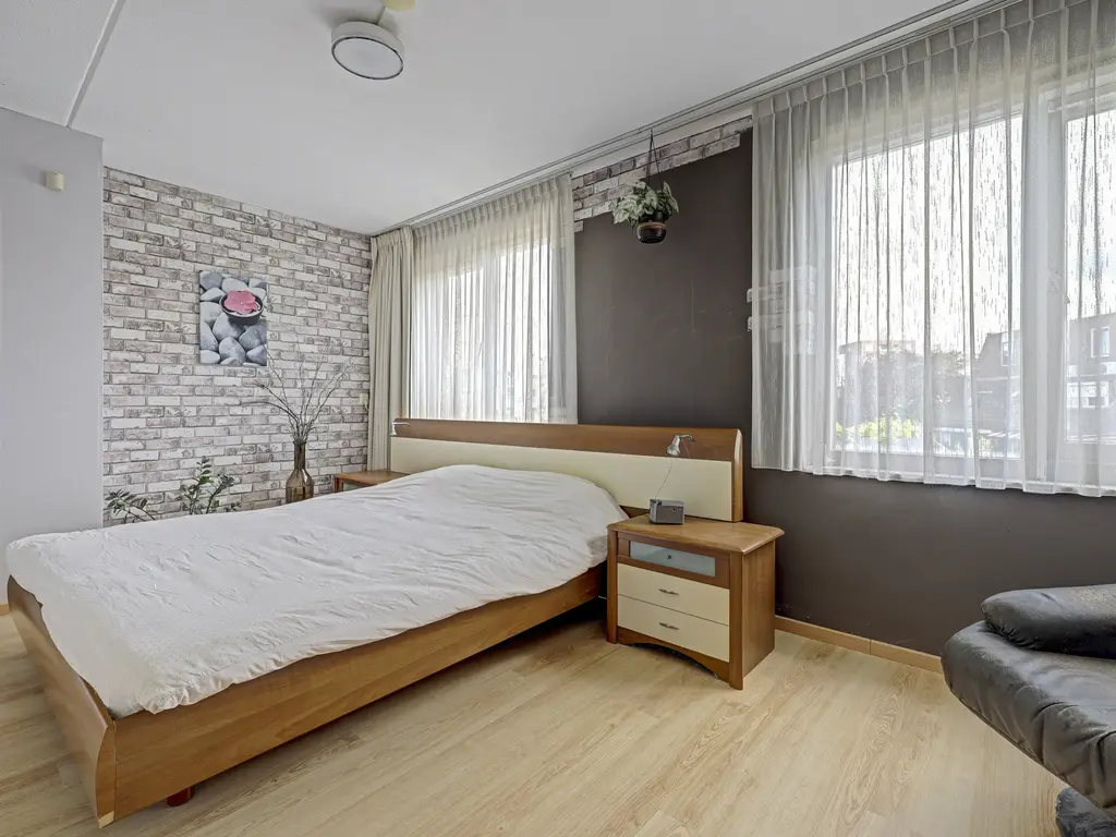 Majoraandonk 50, SPIJKENISSE