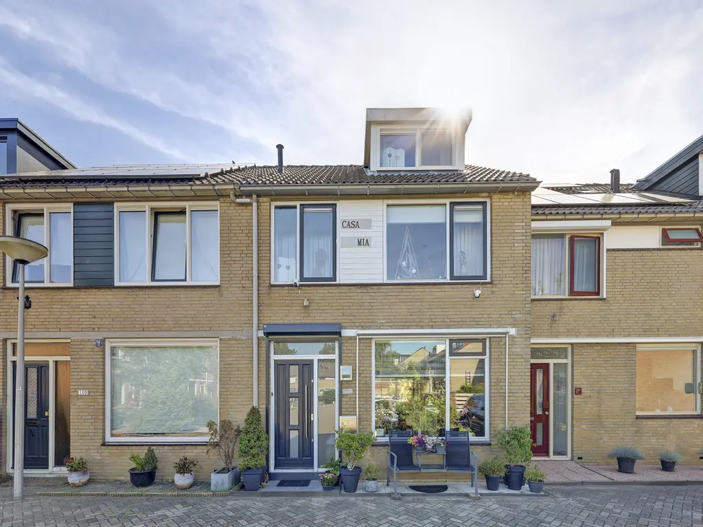 Baarsveen 111, SPIJKENISSE