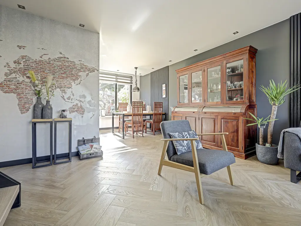 Baarsveen 111, SPIJKENISSE
