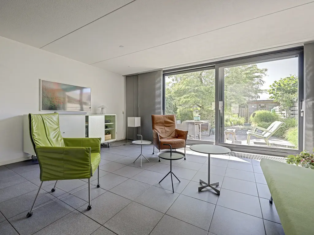 Rosa Spierstraat 12, SPIJKENISSE