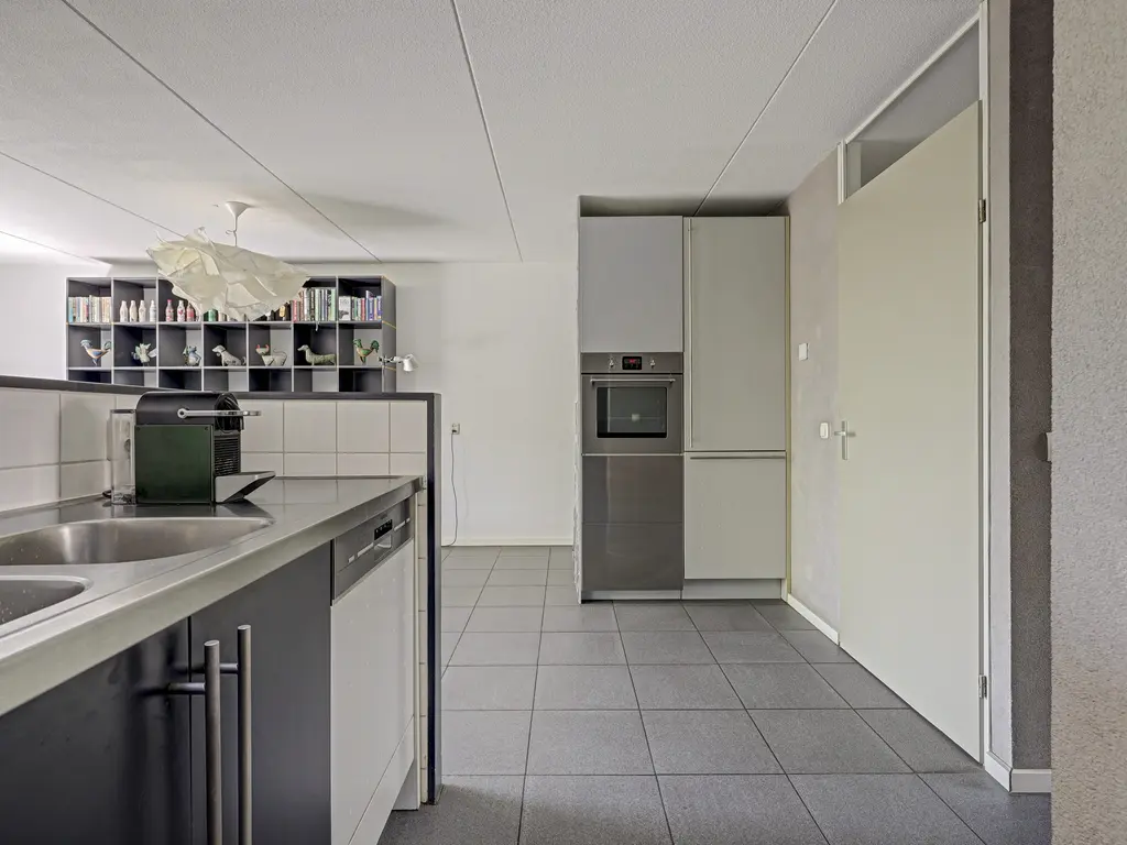 Rosa Spierstraat 12, SPIJKENISSE